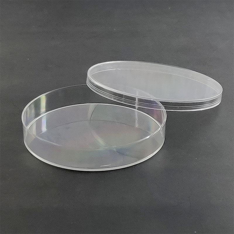 Petri dish 90mm x 15mm, triple vent Labchem Catalog
